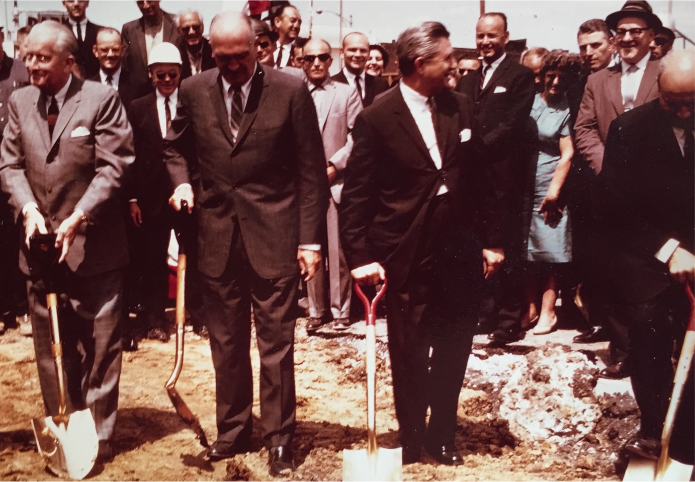 mh-history-groundbreak-min