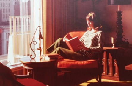 mansion house history st. louis woman reading