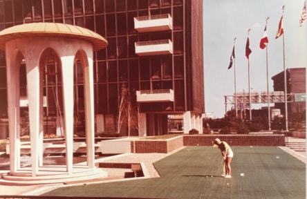 mansion house history st. louis rooftop golfing